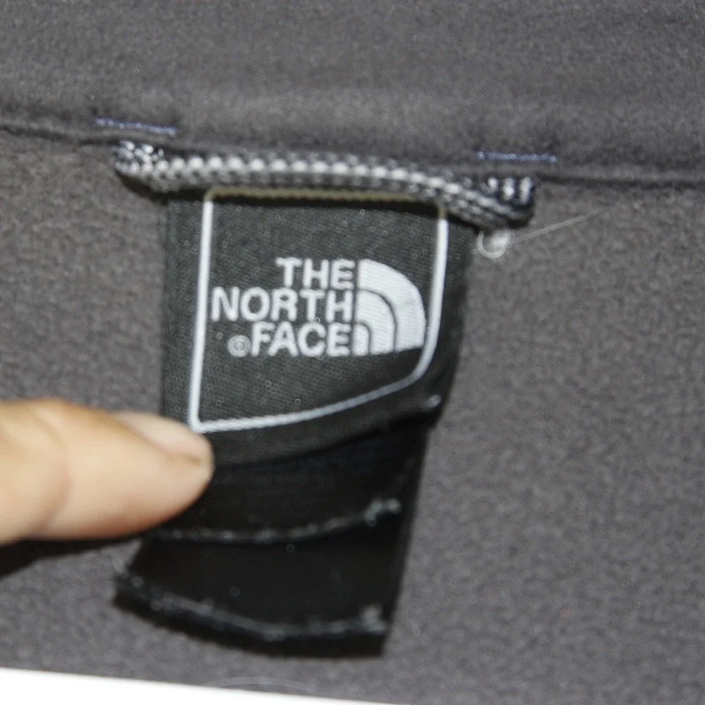 The North Face materials 100%